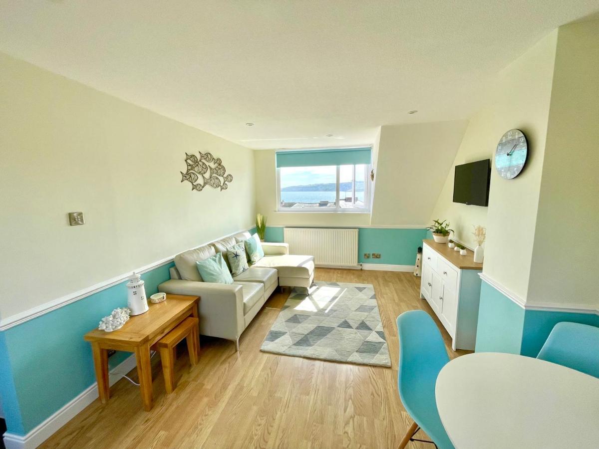 Lighthouse View, One Min From Harbour & Beach Apartamento Scarborough Exterior foto